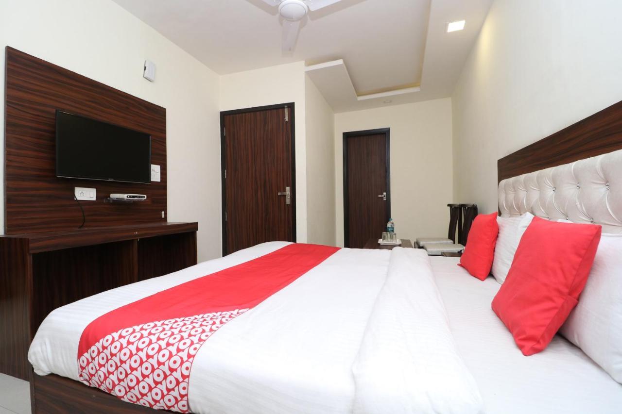 Hotel Golden Heart Amritsar Eksteriør billede
