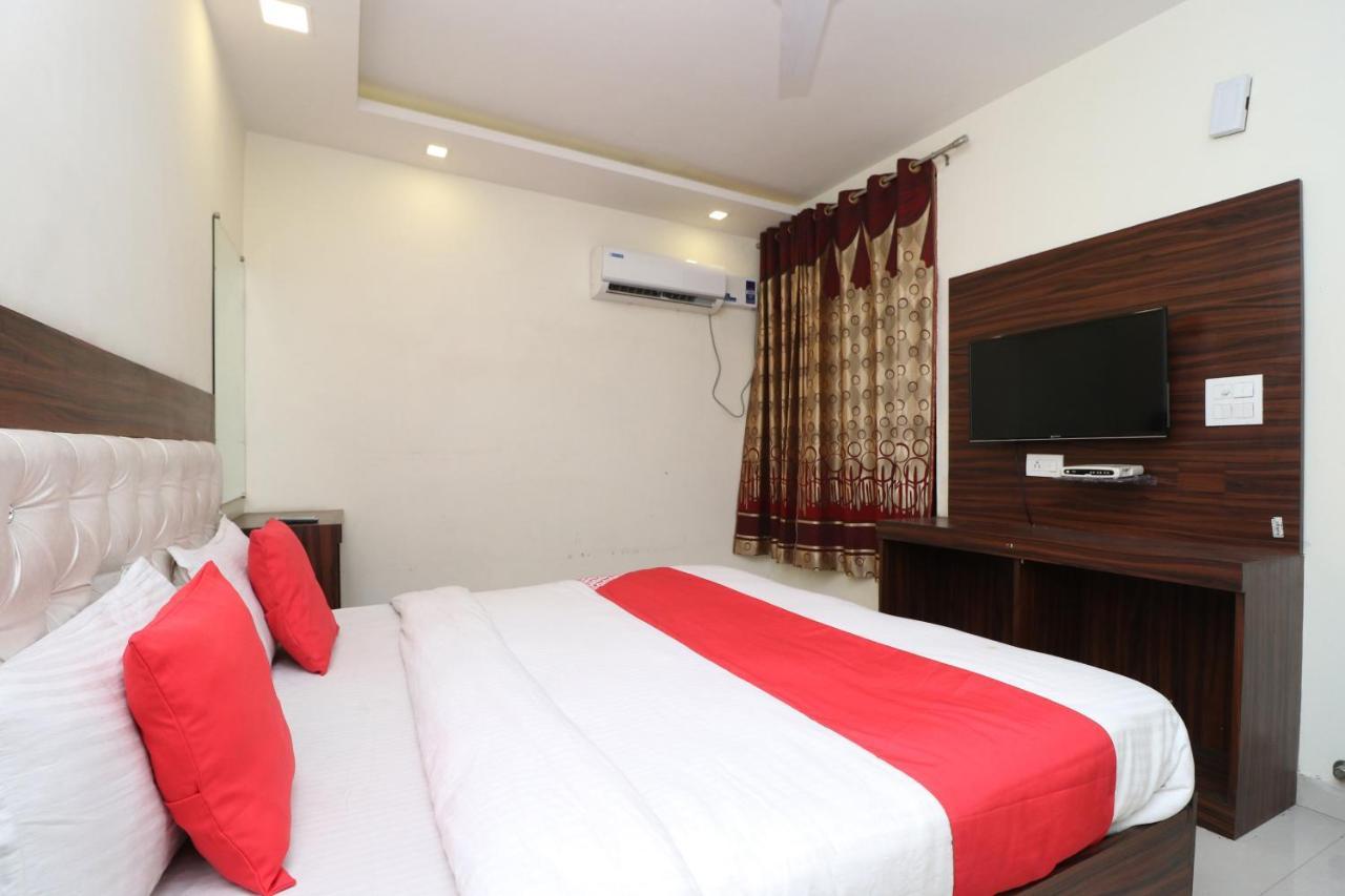 Hotel Golden Heart Amritsar Eksteriør billede