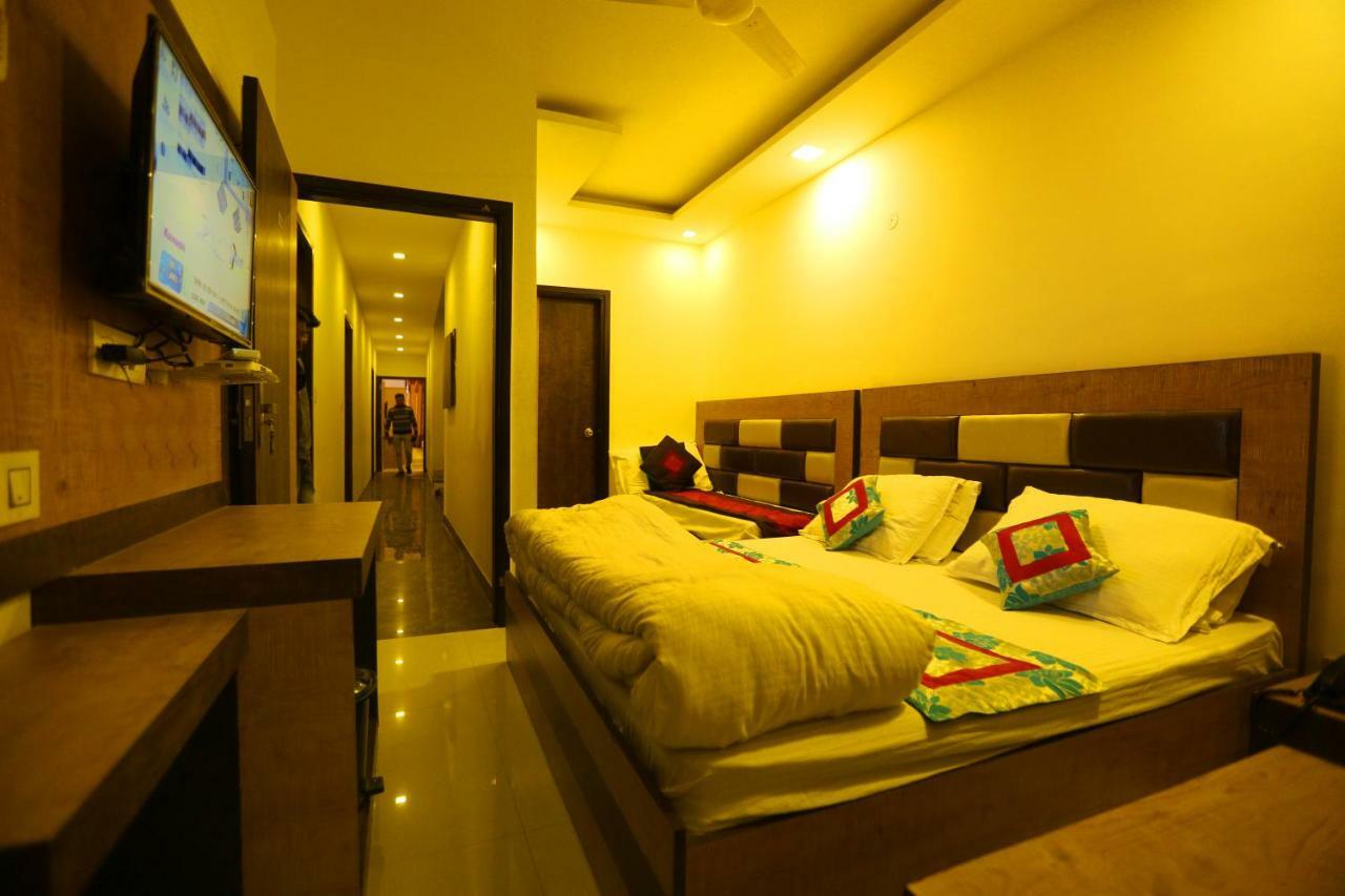 Hotel Golden Heart Amritsar Eksteriør billede